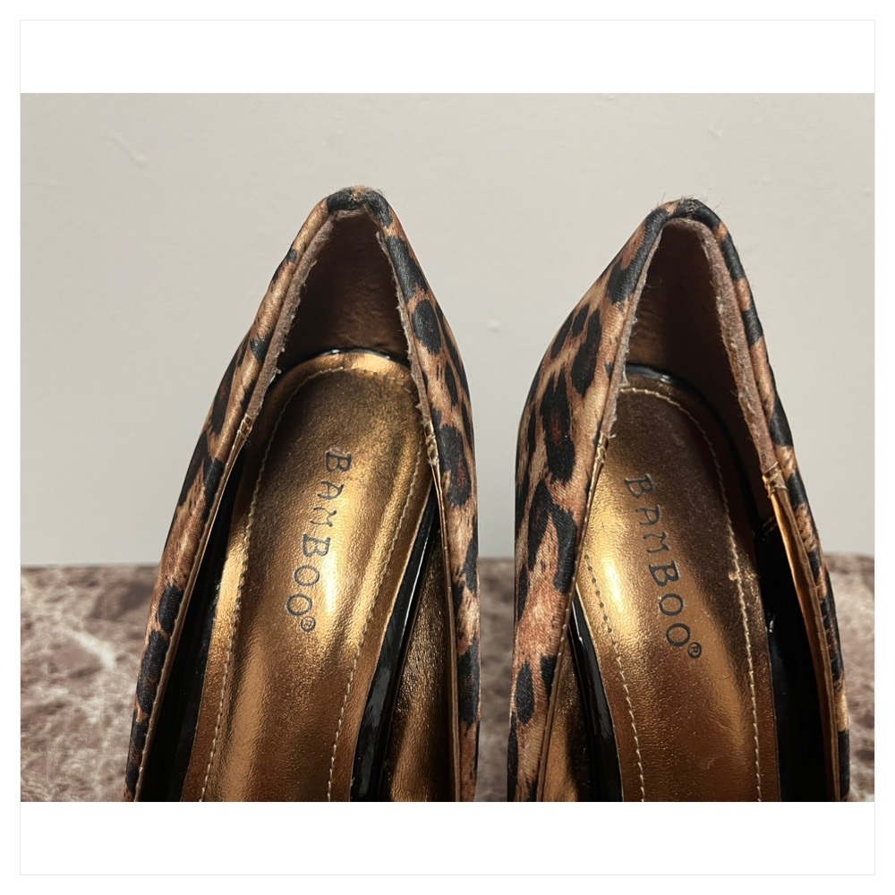 Bamboo 7 1/2 Leopard High Heels Like New - Picture 5 of 16